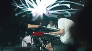 BADBADNOTGOOD – TRIANGLE