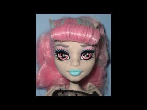 Monster High Ghoul Chat Rochelle Goyle Doll Review