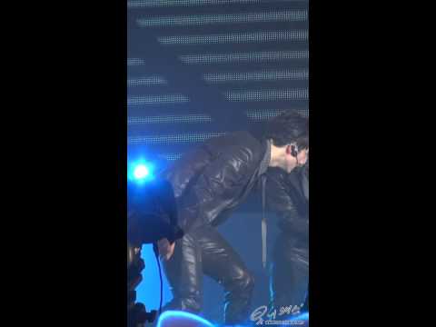 [Fancam] 111007 2pm Asia Tour in Taipei AAA Taecyeon(택연)