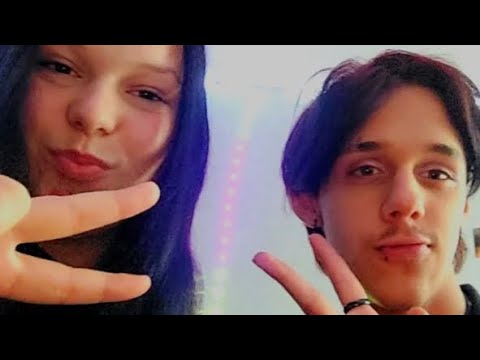 Sissys Unordentliches Zimmer aufräumen 🙄