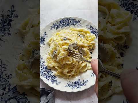 Tagliatelle with Truffle Sauce