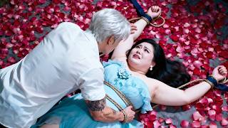 Garota gorda intimidada forçada a namorar CEO frio em segredo por 3 anos - ele sempre a amou!