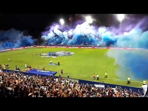 "ESPECTACULAR RECIBIMIENTO CSIR - I.AVELLANEDA COPA DE LA LIGA 2024" Barra: Los Caudillos del Parque &bull; Club: Independiente Rivadavia