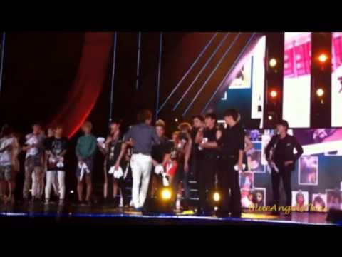 2012.10.04 SJ teased Hongki [MCD-BKK]