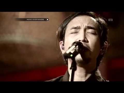 Piyu and Friends - Rapuh (Live at Music Everywhere) **