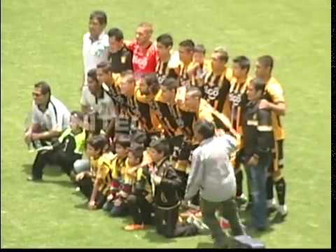 Final del Torneo Apertura : The Strongest 2 X 1 Bolívar