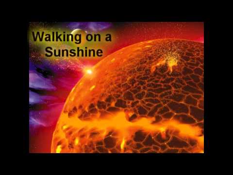 ☼ Walking On A Dream + Sunshine ☼ - Avicii & David Guetta vs. Empire Of The Sun (Mashup) [HD]