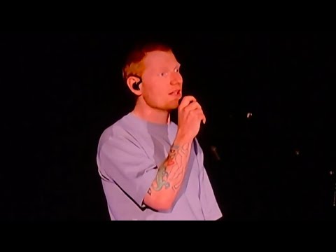 Ed Sheeran speaks at concert: 