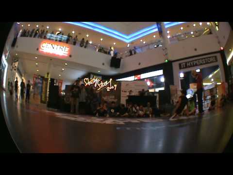 Floor Combat 2009 Bgirl - Battle 14 - Phat Vs Kiril