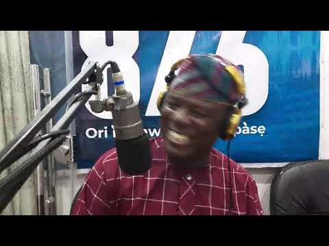 JE KAYE MO With Dr. Kunle Marckenson.