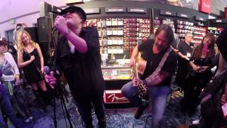 Blues Traveler - Run Around - Acoustic @ NAMM 2015 - Fender Booth