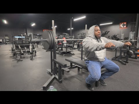 BACK ON THE BENCH PRESS 