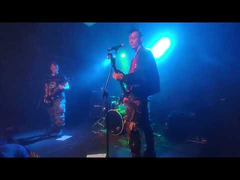 Lukne u Zakonu-lukne u zakonu+stop the war