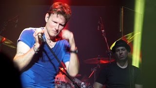 Corey Hart sings My Way At Bell Centre Montreal 2014