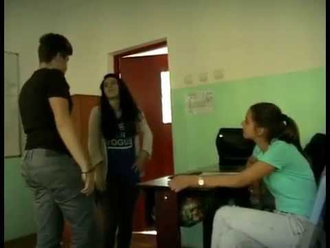 Viata Fara violenta cls  a IX a C   L T  Dante Alighieri   Campania Viaţa fără Violenţă 2015