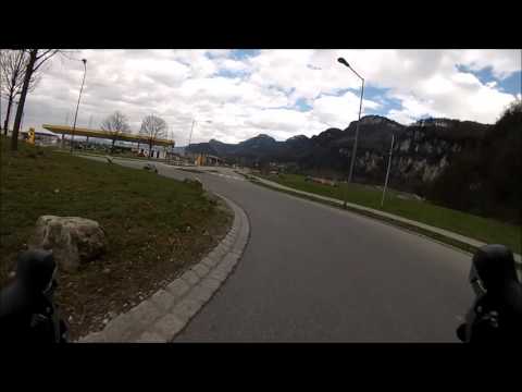How to cut a traffic circle with Roadbike !