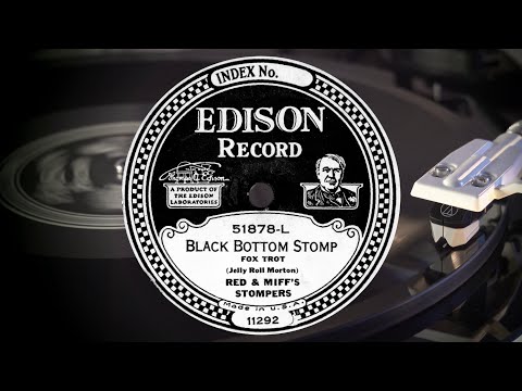 Red & Miff's Stompers: Black Bottom Stomp - Fox Trot [1926]