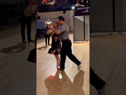 Secuencia de tango Fácil #tango #dance #tangodance #argentinetango Analía Carreño Luis Ramírez #nyc