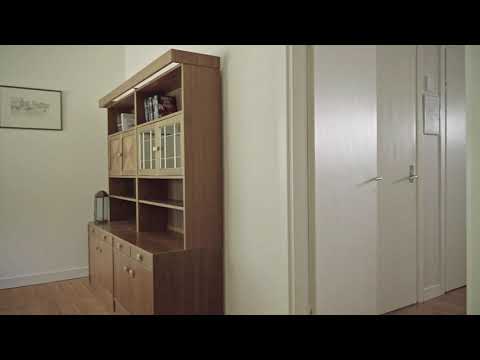 Såld, 6 rum · 120m2 + 72m2, Huddungeby : Via Notar mäklare Uppsala