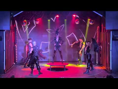 Kimberlly Bey Blue Space 18/10/2025