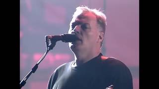 Pink Floyd Breathe reprise   Live at Earls Court, London HD