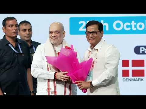 Hon’ble Home Minister Amit Shah with Kepra Pashmina