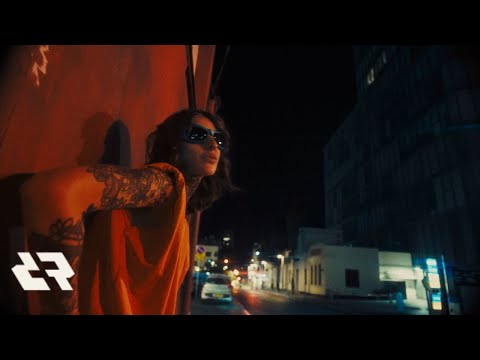 aMouse x Mindblow x Grooveboy - I Kissed A Girl | Official Visualizer