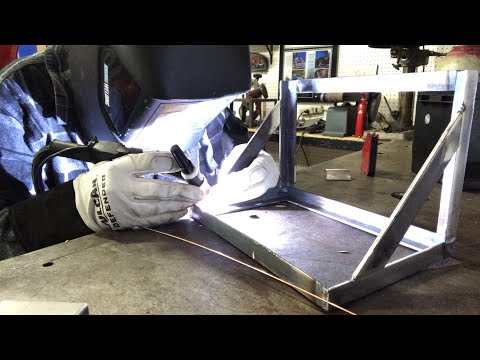 DIY: How To Build A Battery Tray