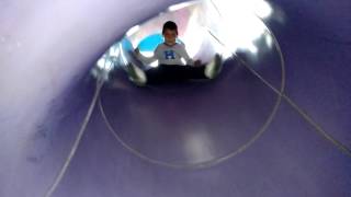 Por el tubo