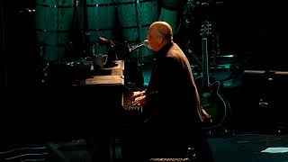 Billy Joel Live From The Paramount 10.13.13 - Blonde Over Blue