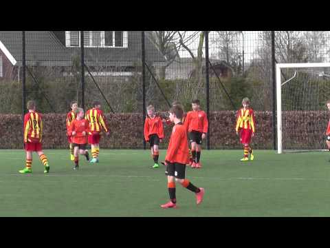 1 maart 2014 VV De Meern D5 - Focus 07 D3 com 3-0 Doelpunt Daan, assist Lex