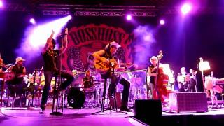 The BossHoss mit  &quot;Gay Bar&quot; Low Voltage Tour 2010