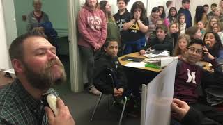Ferndale Elementary teacher trims beard weird as reward for students