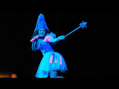 Tatiana - Bibidi Babidi Bu (Tatiana En Concierto: Aventuras En Tatilandia)