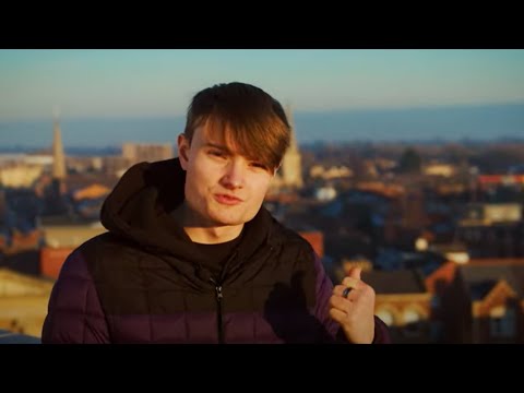 Discover Reading town play video