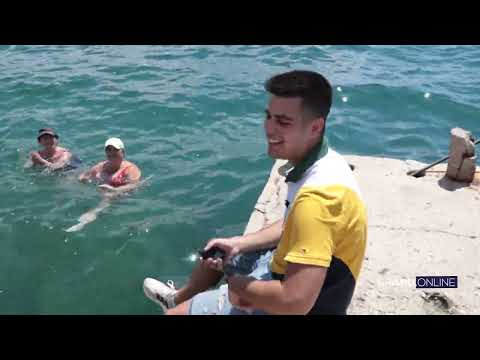 Petar Bulatović ispunjavao muzičke želje na plaži