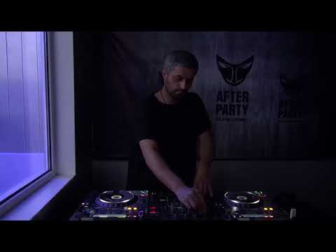 After 103.5 Fm - Adia