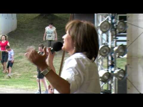 Petra Černocká - Saxana LIVE Plumlov 18-06-2009 (pisnickoukeslunci.cz)