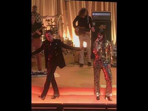 Clara Luciani Olympia Alex Kapranos de Franz Ferdinand réunis sur "Summer Wine".