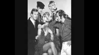 JOHN CLEESE &amp; THE 1948 SHOW CHOIR - &#39;Rhubarb Tart Song&#39; - 1967 45rpm