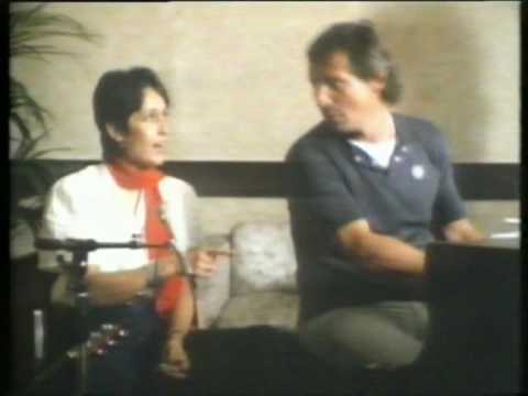 Joan Baez, Konstantin Wecker, Bettina Wegener, Berlin1983.mpg