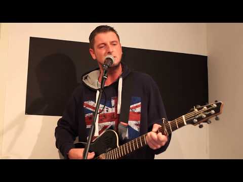 Savage Garden - To The Moon And Back (cover) Lee Thomas