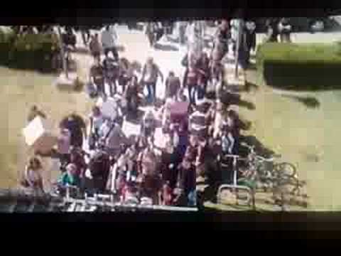 Re: Accepted Official Trailer