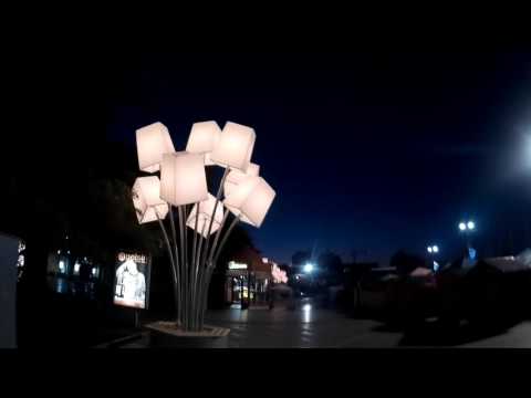 Светящиеся грибочки на набережной Ялты / Крым 2016