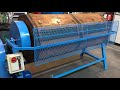 Riproduci video