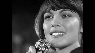 Mireille Mathieu - Der Pariser Tango (1971) (Upscaled)