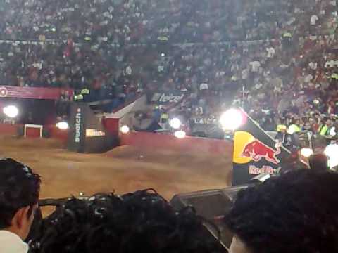 Red Bull X Fighter 2009 mexico part 2