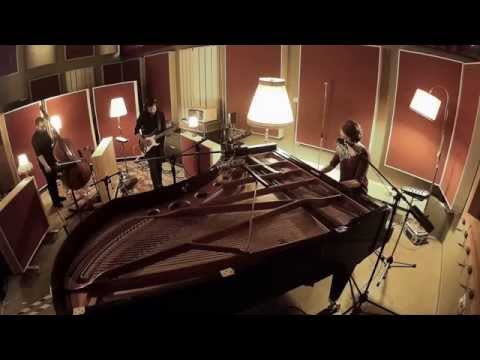 Scent Of Summer (Elin Bell / MR. AUTUMN)