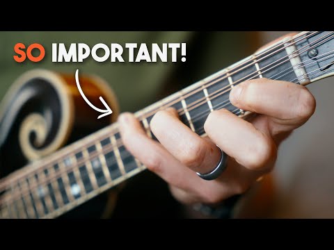 Unlocking the Mandolin Chop Chord