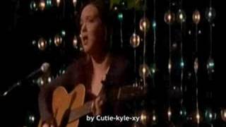 Lori chante au Rack (vf - mauvaise qualité)